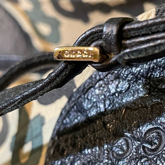 Gucci Printed Black Leather 4” Stiletto Heeled Sandal - 8 - Picture 5 of 14